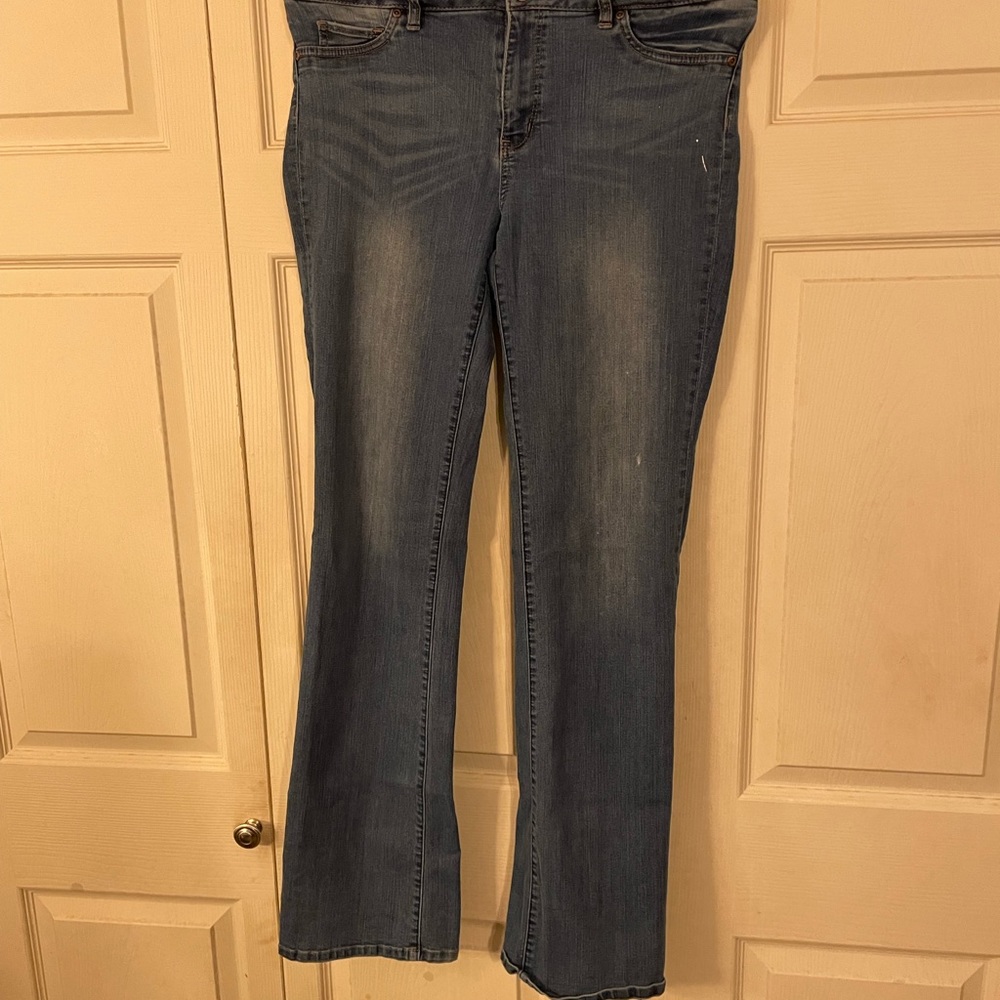 Soho jeans curvy boot cut, size 10